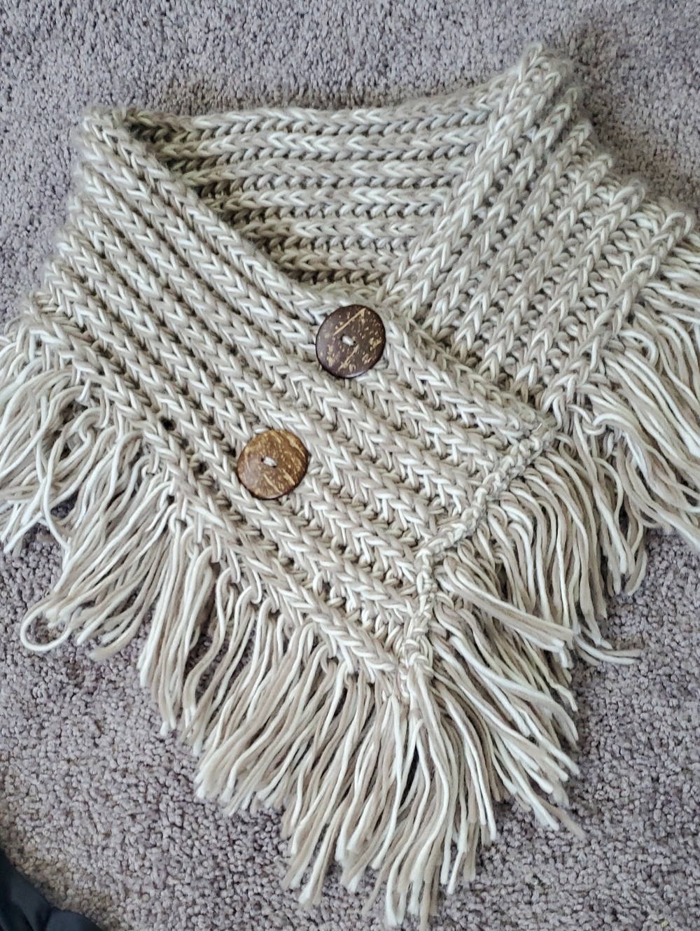 Source Unknown Cream Knit Fringe Neck Warmer with Wooden Buttons